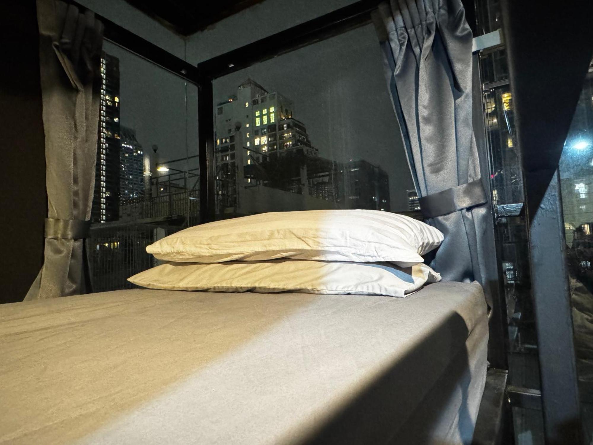 Stay At Pan Hostel Bangkok Kültér fotó