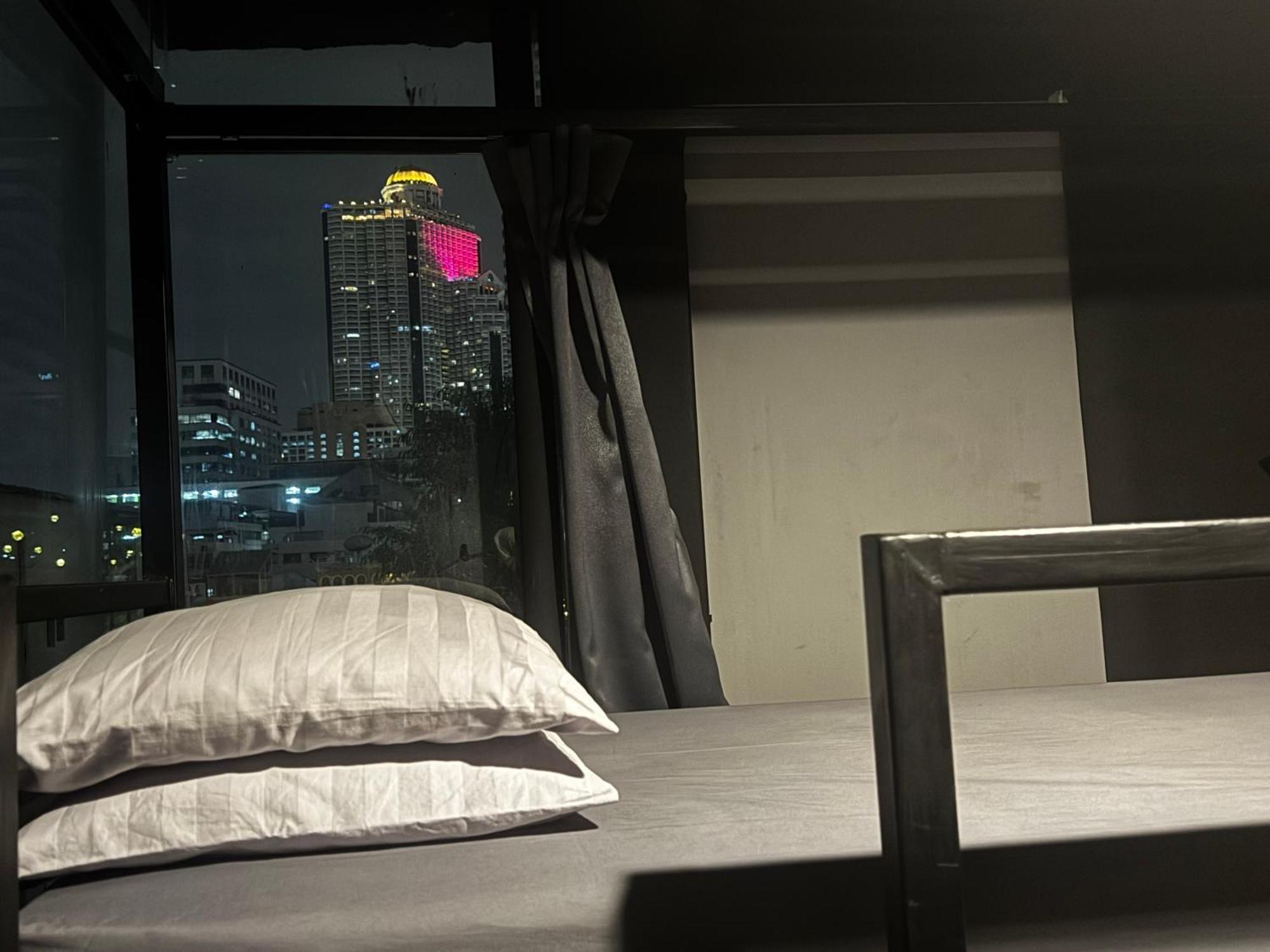 Stay At Pan Hostel Bangkok Kültér fotó