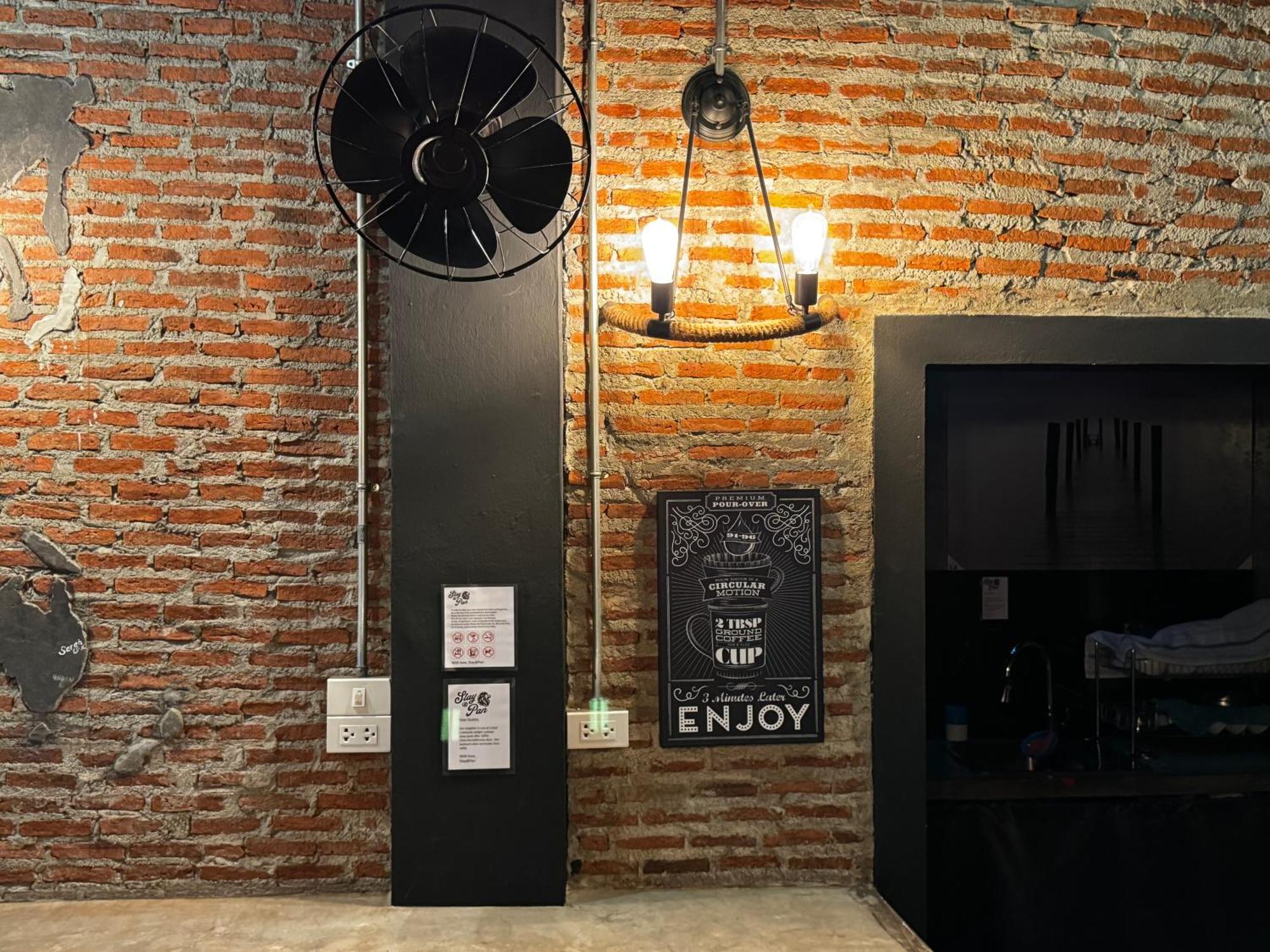 Stay At Pan Hostel Bangkok Kültér fotó